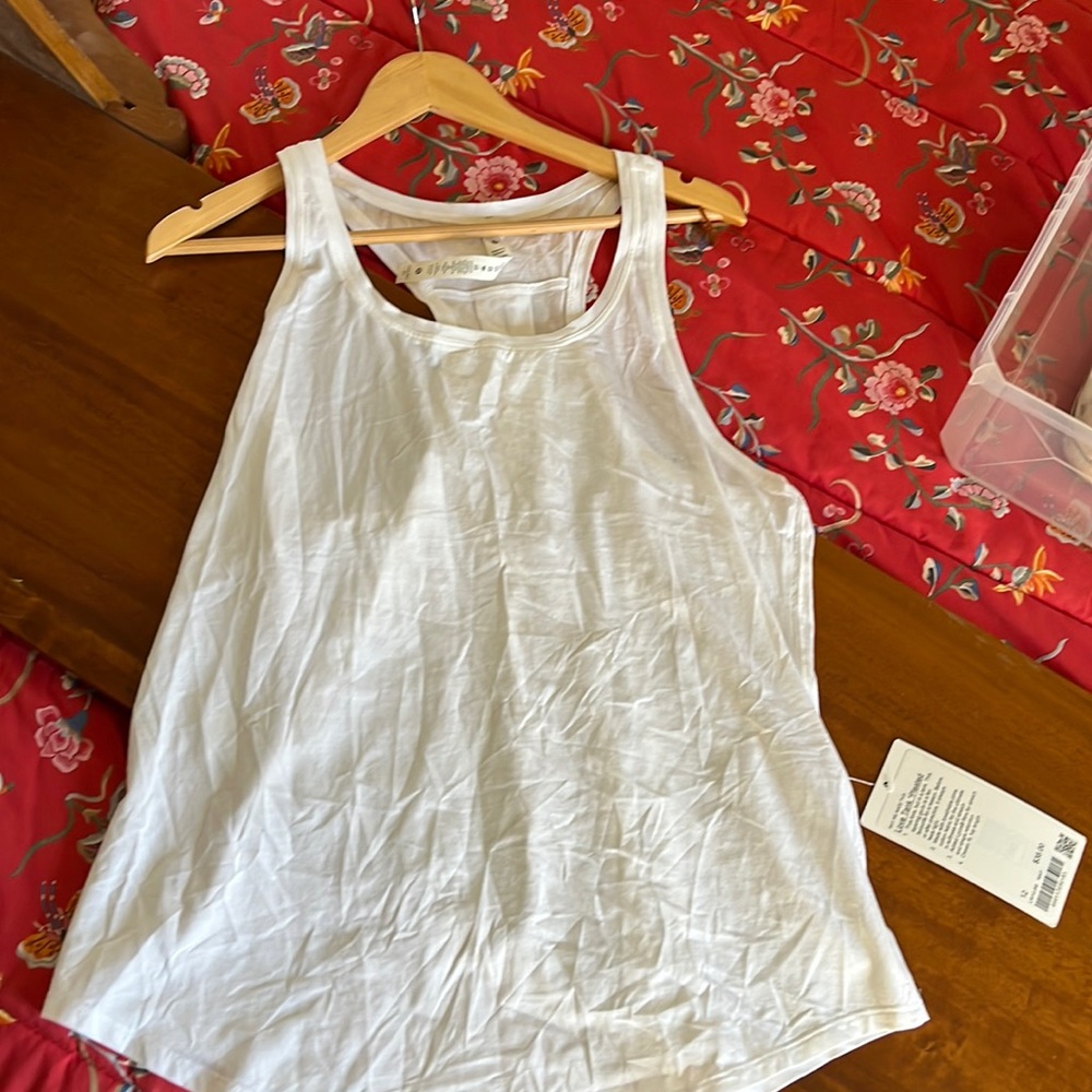 Lululemon white tank top ‘Love Tank Pleated’
